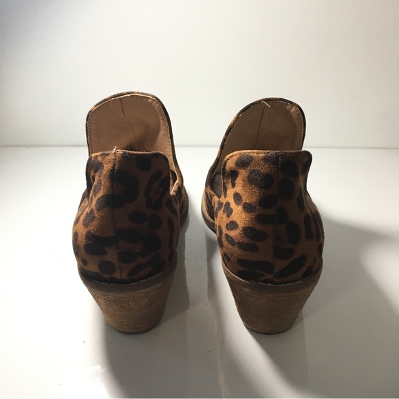 Leopard Print Loafer Booties - Picture 4 of 7